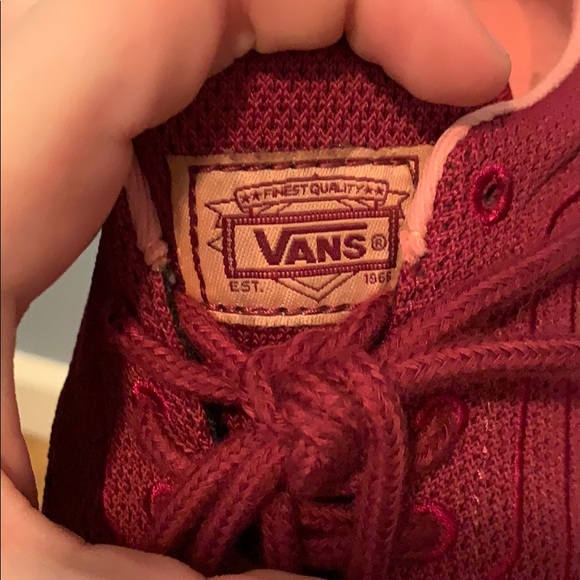 Vans - Picture 3 of 5